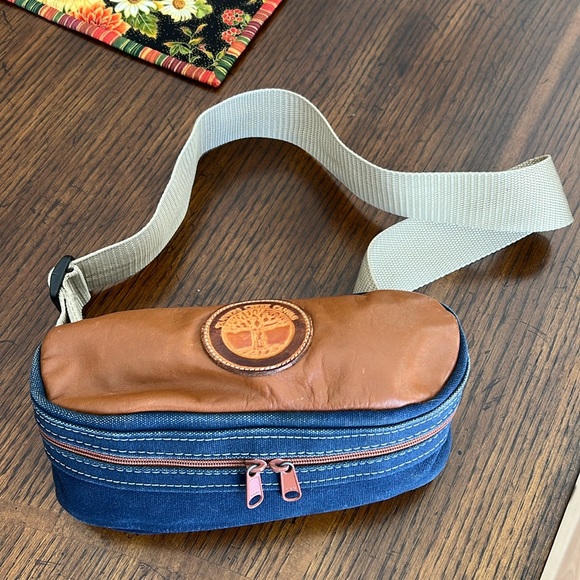 TANNERS CREEK CANVAS HIP BAG FANNY PACK CANVAS AND LEATHER EXCELLENT - Picture 1 of 11